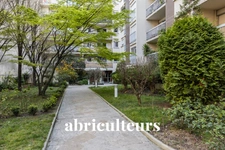 PARIS 10EME / QUARTIER PORTE SAINT-MARTIN<span></span>APPARTEMENT<span></span>2 PIECES<span></span>1 CHAMBRE<span></span> 40M2<span></span>450.000 EUROS