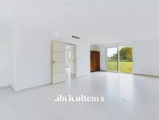 FREVILLE-DU-GATINAIS - MAISON RECENTE ET TERRAIN CONSTRUCTIBLE - 153 m2 - 195.000 €