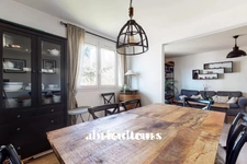 PUTEAUX/BOIELDIEU APPARTEMENT 4 PIECES 2 CHAMBRES - 80 m2 - 469.000 €