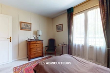 Senlis<span></span>appartement<span></span>5 Pieces<span></span>3 chambres<span></span>133m2