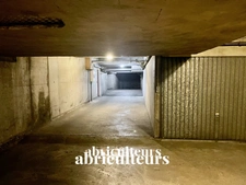 PARIS 12 / QUARTIER ALIGRE GARE DE LYON – PARKING BOX – 12,5 M2 – 38.000 €