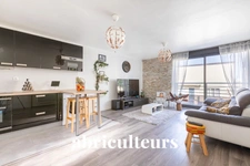 FONTENAY SOUS BOIS / QUARTIER LES LARRIS<span></span>TRIPLEX<span></span>4 PIECES<span></span>3 CHAMBRES<span></span>68 M2<span></span>460.000 €