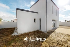 Maison - 104,5 m2 - terrain de 338 m2 - Saint Hilaire de Riez