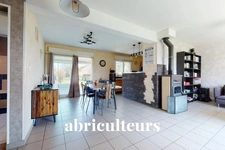 MAREAU-AUX-BOIS / PITHIVIERS - MAISON AVEC SOUS-SOL TOTAL - 6 PIECES - 5 CHAMBRES - 136 M2 - 198.000 €