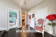 MONTARGIS / CENTRE VILLE - MAISON - 9 PIECES - 7 CHAMBRES - 240 M2 - 495.000 €