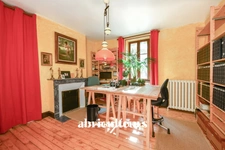 ORLEANS / PROCHE GARE<span></span>MAISON BOURGEOISE AVEC JARDIN<span></span>9 PIECES<span></span>7 CHAMBRES<span></span>205 m2<span></span>675.000 €