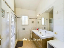 JOLIE MAISON FAMILIALE T4 ET SON T2 INDEPENDANT DE 156M² AU TOTAL<span></span>PERLE RARE- MARSEILLE BEAUMONT 13012