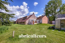 NIBELLE<span></span>MAISON 9 PIECES<span></span>7 CHAMBRES<span></span>PISCINE<span></span>315 M2<span></span>400.000 €