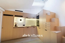 Coup de cœur<span></span>2 pièces de 38 m²<span></span>Lumineux et calme absolu avec balcon<span></span>Rue des Halles, Paris 1er