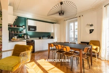 APPARTEMENT<span></span>4 PIECES<span></span>2 CHAMBRES<span></span>73,5 m2<span></span>PARIS 17 EME / BATIGNOLLES