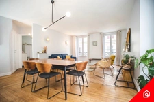 Appartement<span></span>3 pièces<span></span>2 chambres<span></span>Paris 17ème / Batignolles