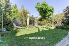 ARCUEIL<span></span>MAISON BOURGEOISE<span></span>4/5 PIECES<span></span>100 m2<span></span>950.000 €