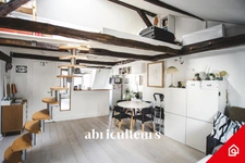 Faubourg Saint-Denis - appartement - 2 pièces