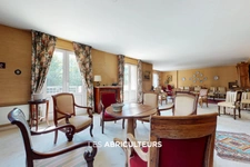 Senlis<span></span>appartement<span></span>5 Pieces<span></span>3 chambres<span></span>133m2