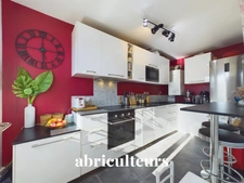 LE CHESNAY - APPARTEMENT - 4 PIÈCES - 2 CHAMBRES - 79 M2 - 473 500 €