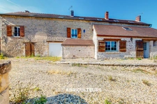 Maison dans village entre Senlis et Chantilly