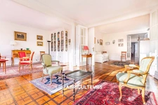 PARIS 16 / AUTEUIL - DUPLEX AVEC BALCON - 8 PIECES - 5 CHAMBRES - 1 BUREAU - 171 m2 - 1.890.000