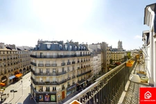 Appartement<span></span>3 pièces<span></span>2 chambres<span></span>70 m²<span></span>Paris 1