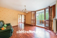 FRANCONVILLE - APPARTEMENT AVEC LOGGIA - 4 PIECES - 2 CHAMBRES - 73 M² - 210.000 €