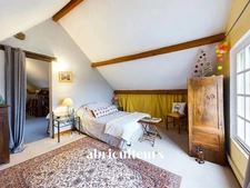 THIMORY - MAISON - 5 PIECES - 3 CHAMBRES - 150 M2 - 159.500 €