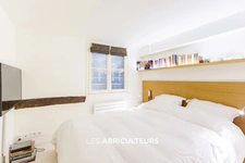 Duplex<span></span>3 pièces<span></span>2 chambres<span></span>51,09 m²<span></span>Paris 2 / Montorgeuil