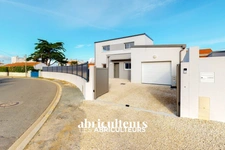 Maison - 105 m2 - terrain de 328 m2 - Saint Hilaire de Riez