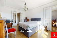 Appartement - 3 pièces - 2 chambres - 70 m² - Paris 1