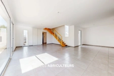 Maison<span></span>104,5 m2<span></span>terrain de 338 m2<span></span>Saint Hilaire de Riez