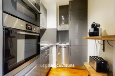 Studio<span></span>32 m² avec balcon<span></span>Paris 15