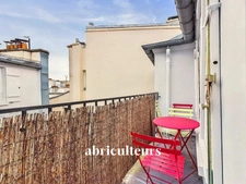 Coup de cœur - Appartement 2 pièces de 50 m² (39 m² Carrez) - Lumineux et optimisé avec balcon et mezzanine - Rue des Halles, Paris 1er