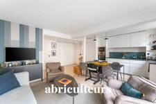 LEVALLOIS / CENTRE<span></span>APPARTEMENT<span></span>3 PIECES<span></span>2 CHAMBRES<span></span>63 M2<span></span>698.000 €