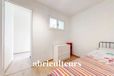 LAIGNEVILLE<span></span>MAISON RÉNOVÉE AVEC JARDIN ET DEPENDANCES<span></span>6 PIÈCES<span></span>5 CHAMBRES<span></span>100M2<span></span>281.000€