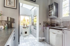 ARCUEIL<span></span>MAISON BOURGEOISE<span></span>4/5 PIECES<span></span>100 m2<span></span>950.000 €