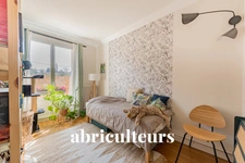 LE RAINCY / QUARTIER MAIRIE<span></span>APPARTEMENT AVEC BALCON<span></span>3 PIECES<span></span>2 CHAMBRES<span></span>60 M²<span></span>275.000 €