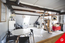 Faubourg Saint-Denis - appartement - 2 pièces