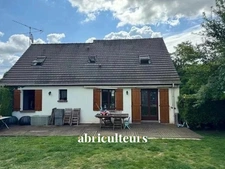 Charmante maison familiale de 122m2 à proximité de la gare et de tout commerces<span></span>36 Rue Marly 60560 Orry-la-Ville