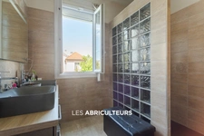 ARCUEIL<span></span>MAISON BOURGEOISE<span></span>4/5 PIECES<span></span>100 m2<span></span>950.000 €