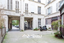 PARIS 11 / FOLIE MERICOURT - APPARTEMENT - 3 PIECES - 2 CHAMBRES - 59 M² - 749 000