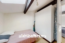 BORDEAUX / QUARTIER CAPUCINS - DUPLEX - 3 PIECES - 2 CHAMBRES - 52 M2 - 275 000 €