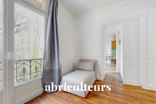 PARIS 17/ BATIGNOLLES RUE BOURSAULT - APPARTEMENT - 2 PIÈCES - 1 CHAMBRE - 37 M2 - 354 500€