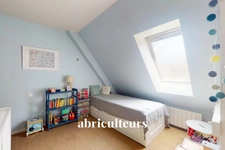 AUMONT-EN-HALATTE - MAISON - 5 PIÈCES - 3 CHAMBRES - 110 M2 - 490.000 €