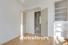 PARIS 18 EME / ABBESSES<span></span>APPARTEMENT<span></span>2 PIECES<span></span>1 CHAMBRE<span></span>26 m2<span></span>300.000€