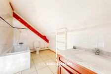 Maison dans village entre Senlis et Chantilly