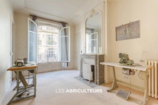 PARIS 15 - PLACE DE BRETEUIL - 5  PIECES - 146 m²