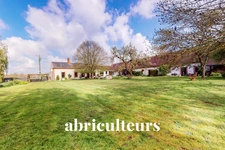 VILLEMOUTIERS / PROCHE MONTARGIS<span></span>MAISON LONGERE RENOVEE<span></span>8 PIECES<span></span>5 CHAMBRES<span></span>360 M2<span></span>375.000 €