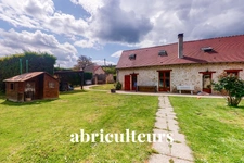 SACLAS / ETAMPES<span></span>MAISON AVEC ACCES RIVIERE ET STUDIO INDÉPENDANT<span></span>6 PIECES<span></span>5 CHAMBRES<span></span>200 M2<span></span>368.000 €