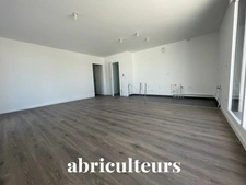COLOMBES<span></span>APPARTEMENT NEUF AVEC TERRASSE PLEIN SUD DE 65M2<span></span>4 PIÈCES<span></span>3 CHAMBRES<span></span>102 m2<span></span>590.000€