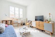 ASNIERES SUR SEINE / VOLTAIRE<span></span>APPARTEMENT<span></span>2 PIECES<span></span>1 CHAMBRE<span></span>45 M2<span></span>265.000 €