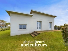 CRIEL SUR MER<span></span>MAISON VUE MER<span></span>4 PIECES<span></span>3 CHAMBRES<span></span>62 M2<span></span>179 500 €