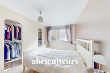 COURTENAY<span></span>MAISON ARCHITECTE<span></span>6 PIECES<span></span>4 CHAMBRES<span></span>236 M2<span></span>310.000 €